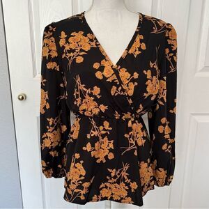 NWOT SHEIN Black and Gold Peplum Blouse Size 0XL